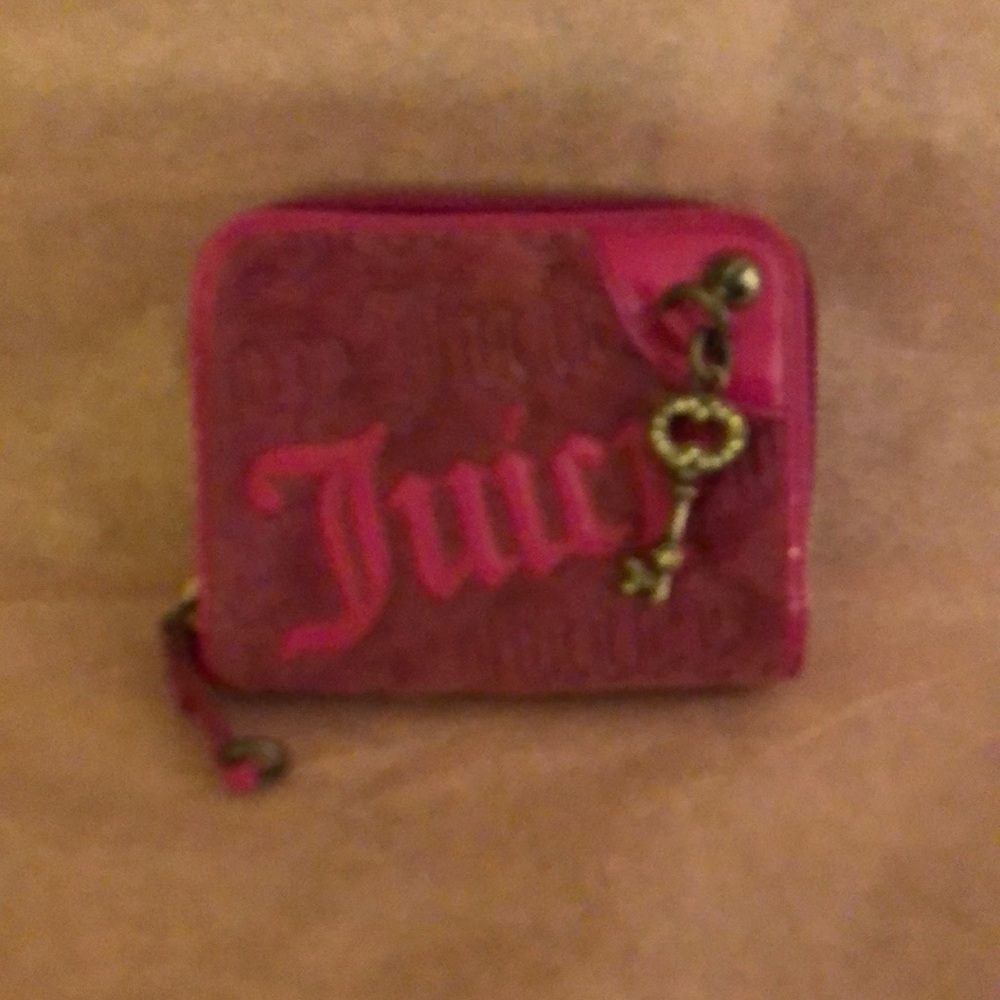 Juicy couture wallet, never used